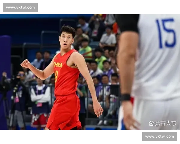 中国男篮对阵菲律宾全场回顾 聚焦关键瞬间与战术亮点分析 中国男篮对阵菲律宾全场回顾 聚焦关键瞬间与战术亮点分析